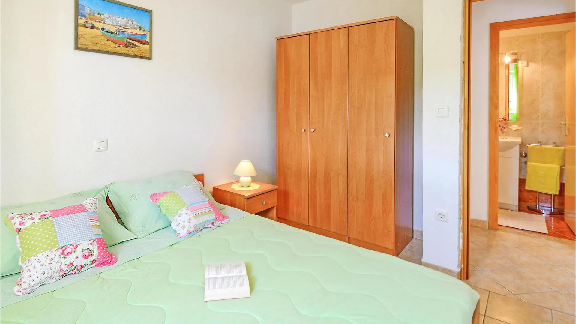 Сasa de vacaciones Beautiful Home In Rabac With House Sea View