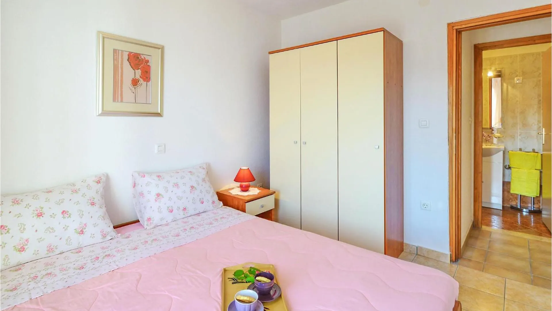 Beautiful Home In Rabac With House Sea View Сasa de vacaciones